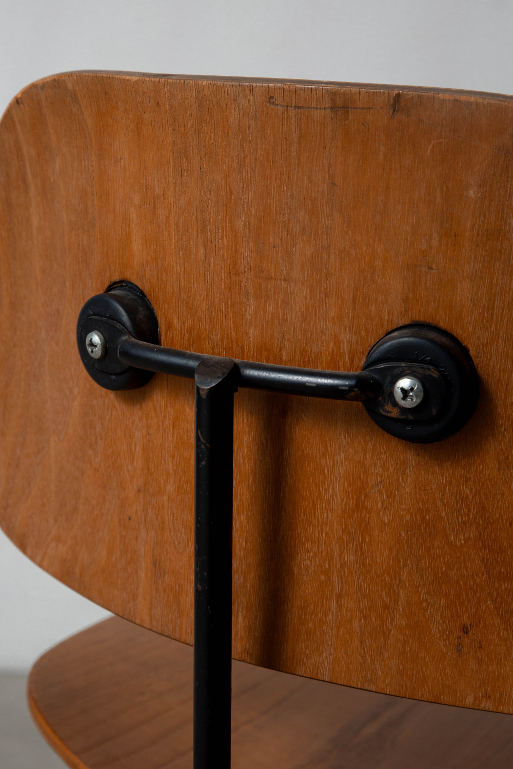 DCM Chair by Charles & Ray Eames for Herman Miller in Plywood and Metal