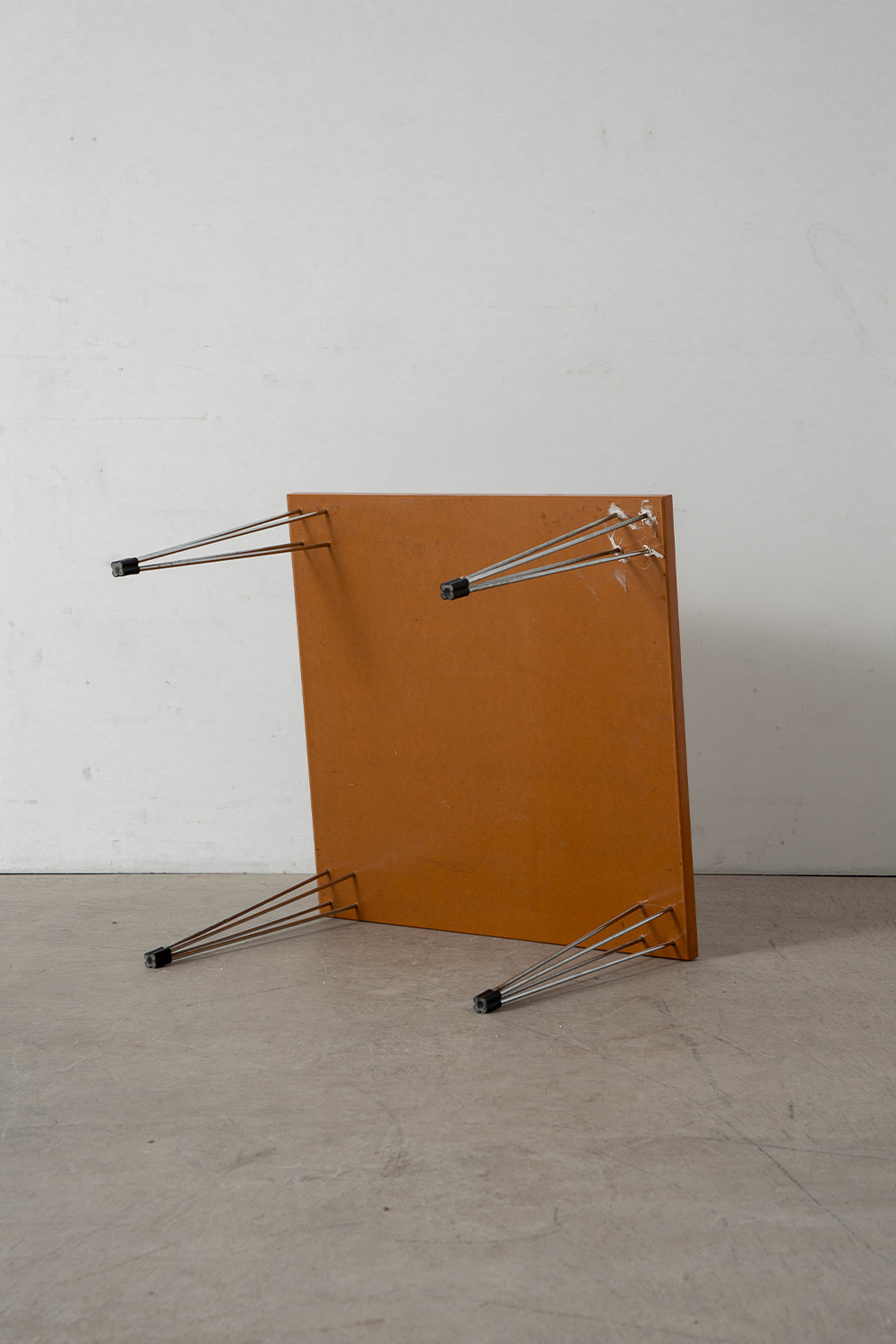Coffee Table for Pin Age in Wood and Steel