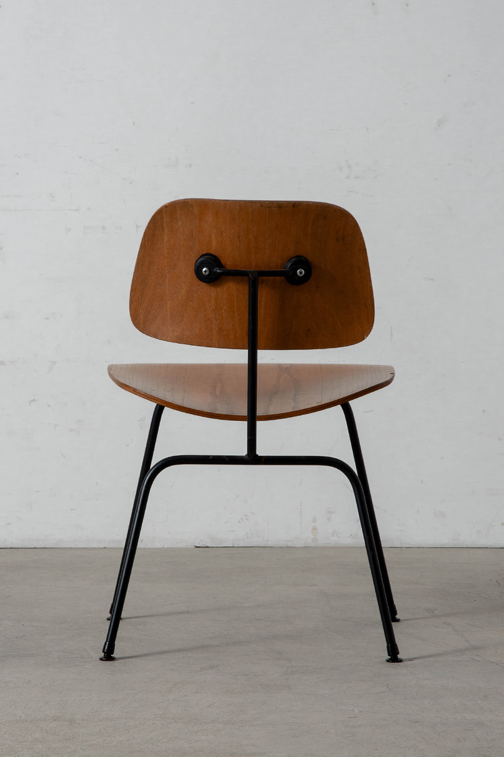 DCM Chair by Charles & Ray Eames for Herman Miller in Plywood and Metal