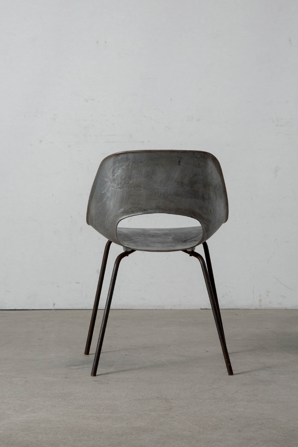 Tulip Chair by Pierre Guariche for Steiner in Aluminium and Steel