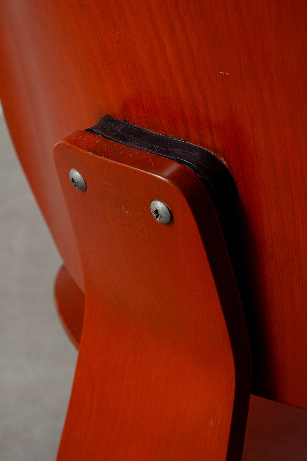 LCW Lounge Chair by Charles & Ray Eames for Evans Products in Plywood