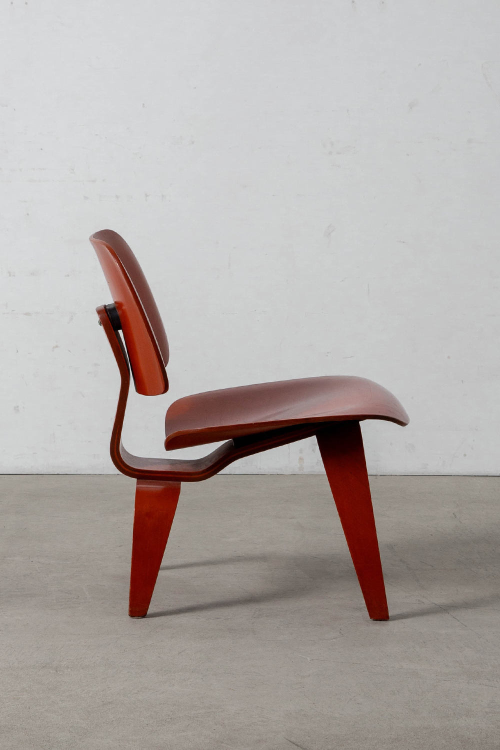 LCW Lounge Chair by Charles & Ray Eames for Evans Products in Plywood
