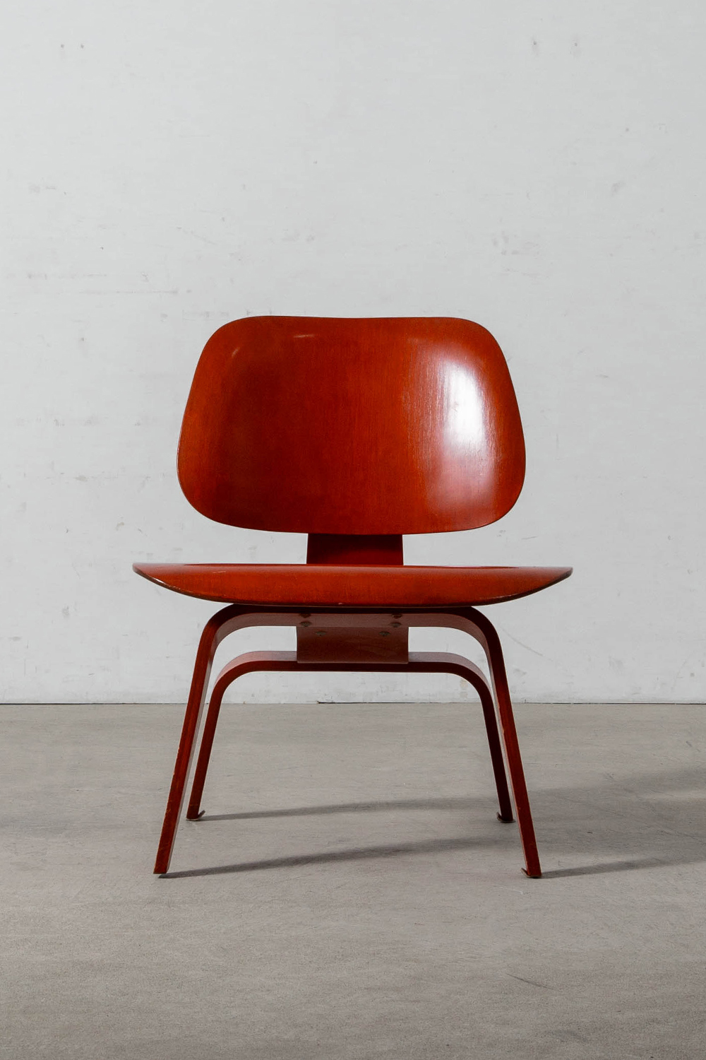 LCW Lounge Chair by Charles & Ray Eames for Evans Products in Plywood