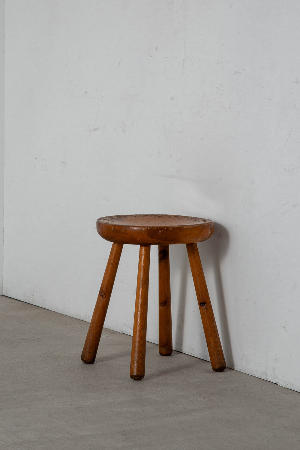 Stool,スツール,France,フランス,清澄白河,Antique,Vintage,Interior Design,stoop,topso,アンティーク,ビンテージ,ヴィンテージ,家具,雑貨,インテリア,店舗什器,設計,インテリアデザイン,内装,什器,店舗設計,ギャラリー,デザイナーズ家具,ショールーム