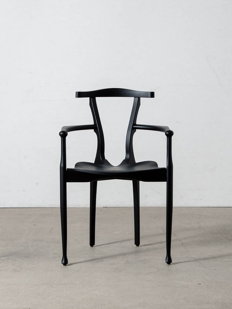 Gaulino Chair by Oscar Tusquets for BD Barcelona in Ash and Black