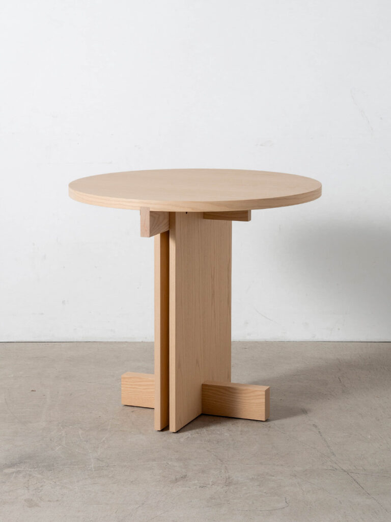 Rak Bistro Table φ80 by Francesc Rifé for Kendo in Natural Ash