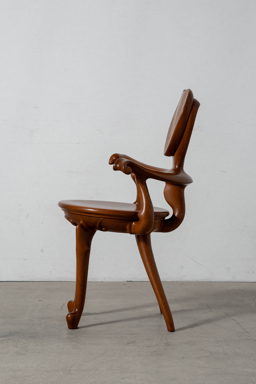 Calvet Arm Chair by Antoni Gaudí for BD Barcelona in Oak