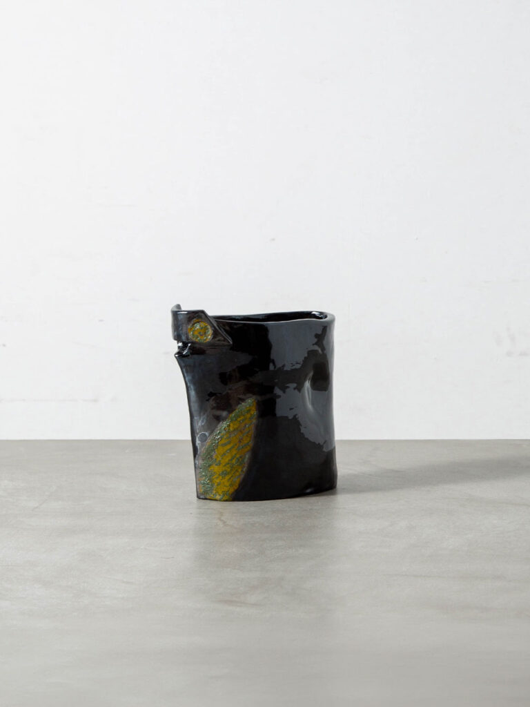 Pitcher in Ceramic