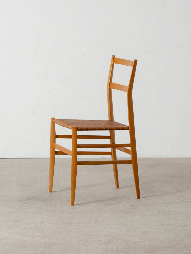 Superleggera Chair by Gio Ponti for Cassina in Wood and Rattan