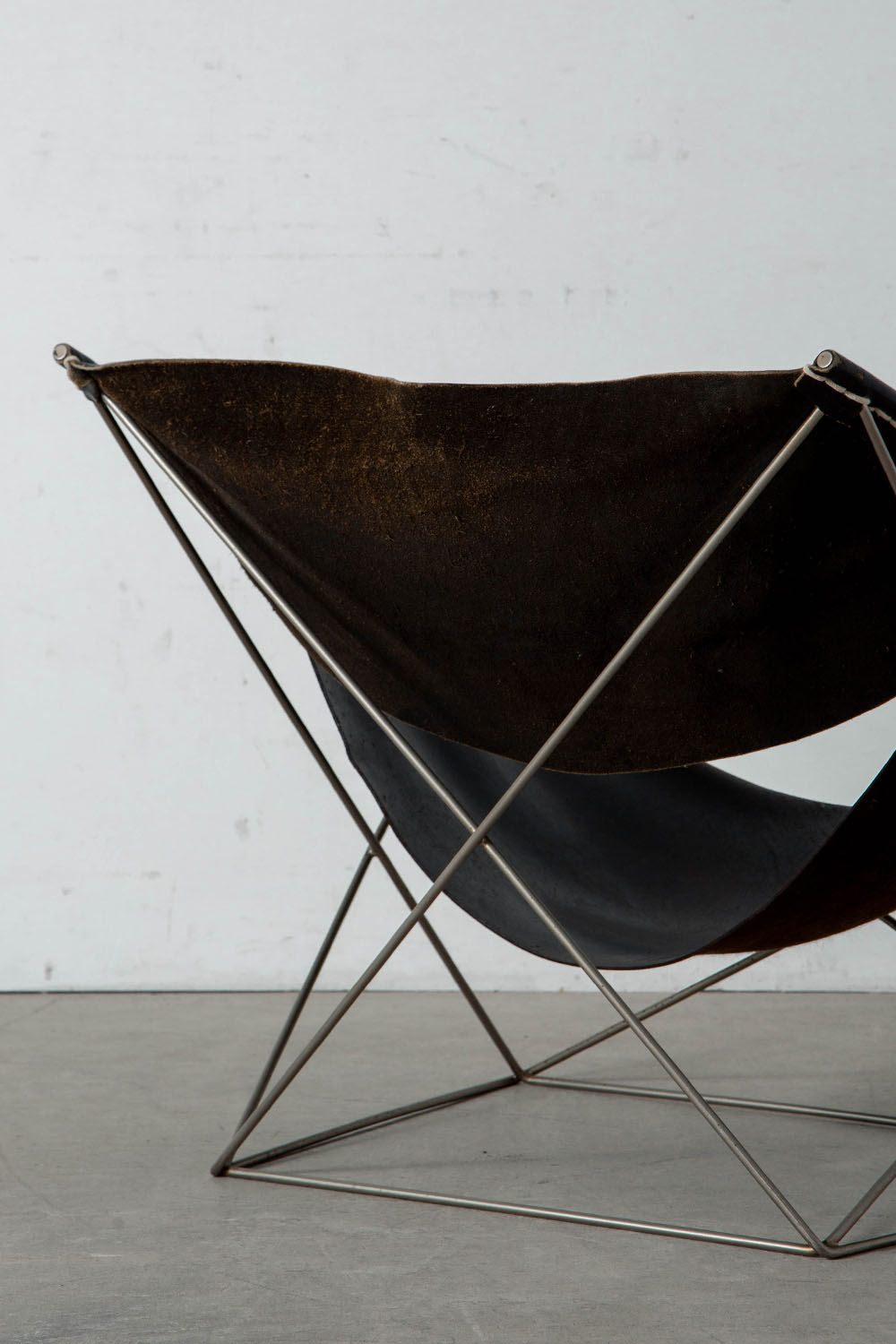 Butterfly F675 Lounge Chair by Pierre Paulin for Artifort in Leather and Steel