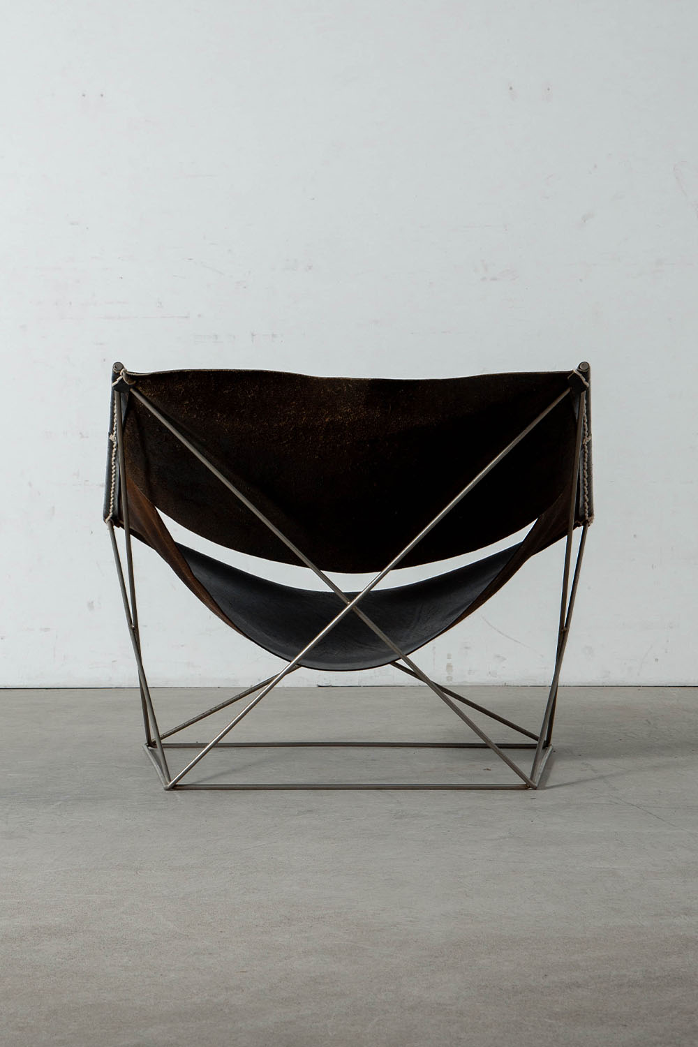 Butterfly F675 Lounge Chair by Pierre Paulin for Artifort in Leather and Steel