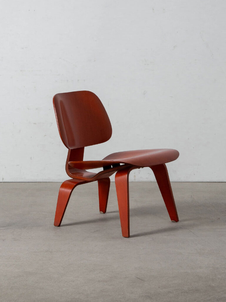 LCW Lounge Chair by Charles & Ray Eames for Evans Products in Plywood