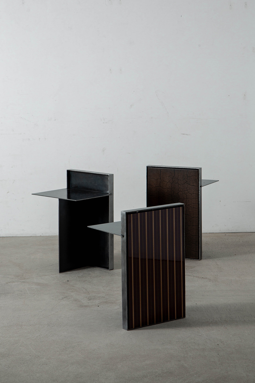 pinstripe,side table,サイドテーブル,soho house,Domhnall Nolan,Makino Arushi Design,漆,Art,アート,stoop,topso,清澄白河,Interior Design,ヴィンテージ,家具,雑貨,インテリア,店舗什器,設計,インテリアデザイン,内装,什器,店舗設計,ギャラリー,デザイナーズ家具,ショールーム
