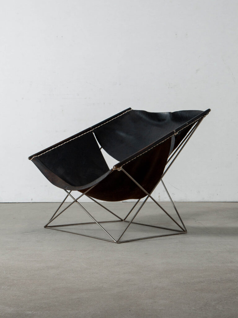 Butterfly F675 Lounge Chair by Pierre Paulin for Artifort in Leather and Steel