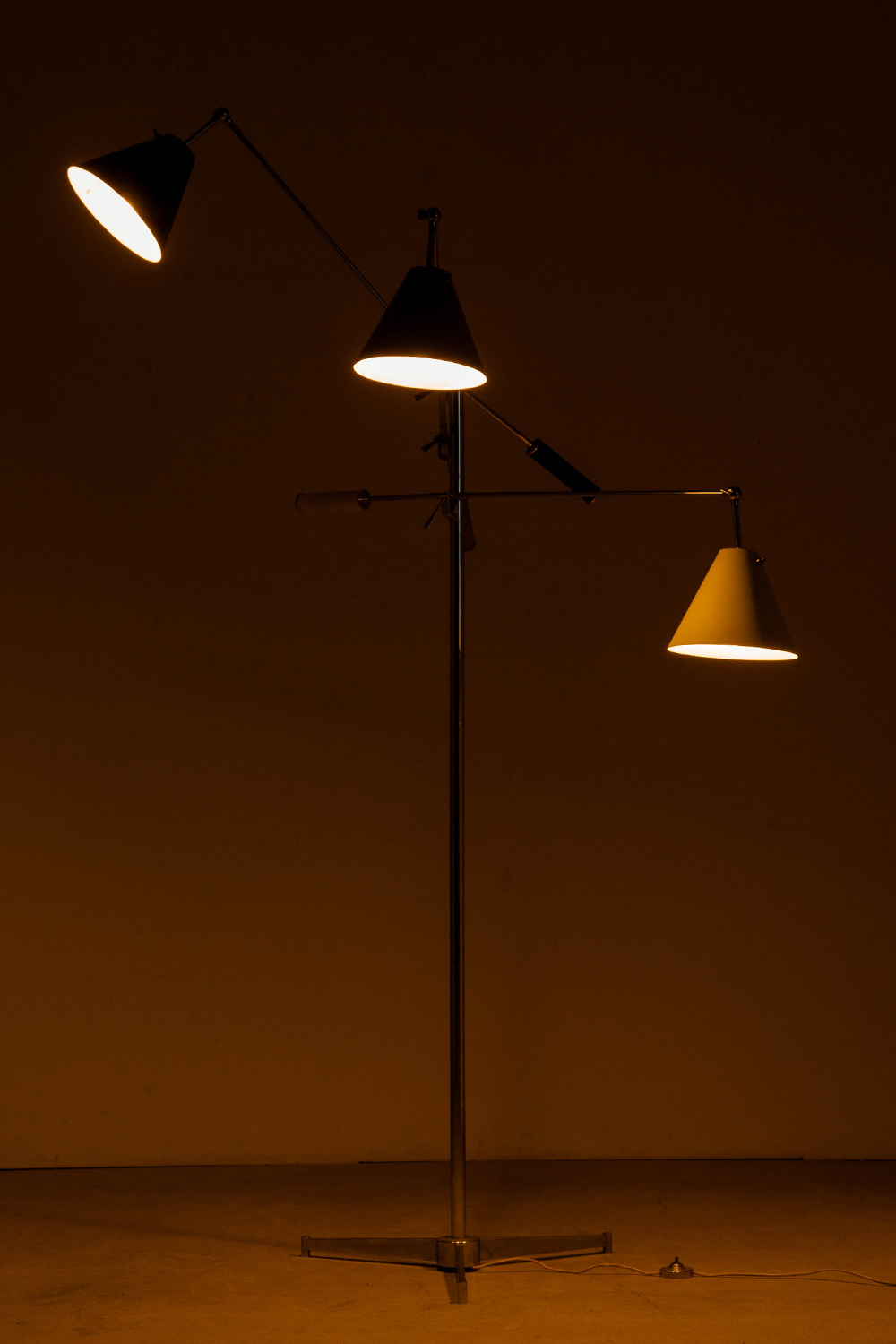 Triennale Floor Lamp by Angelo Lelii for Arredoluce in Chrome and Aluminum