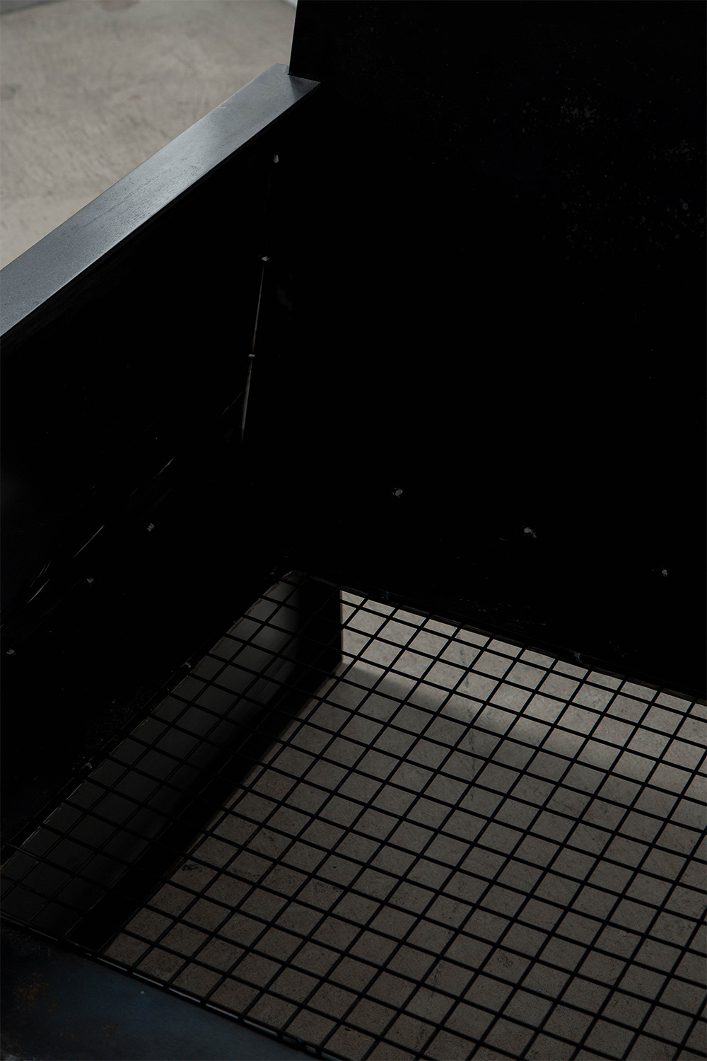 Lounge chair,chair,ラウンジチェア,チェア,pinstripe,soho house,Domhnall Nolan,Makino Arushi Design,漆,Art,アート,stoop,topso,清澄白河,Interior Design,ヴィンテージ,家具,雑貨,インテリア,店舗什器,設計,インテリアデザイン,内装,什器,店舗設計,ギャラリー,デザイナーズ家具,ショールーム