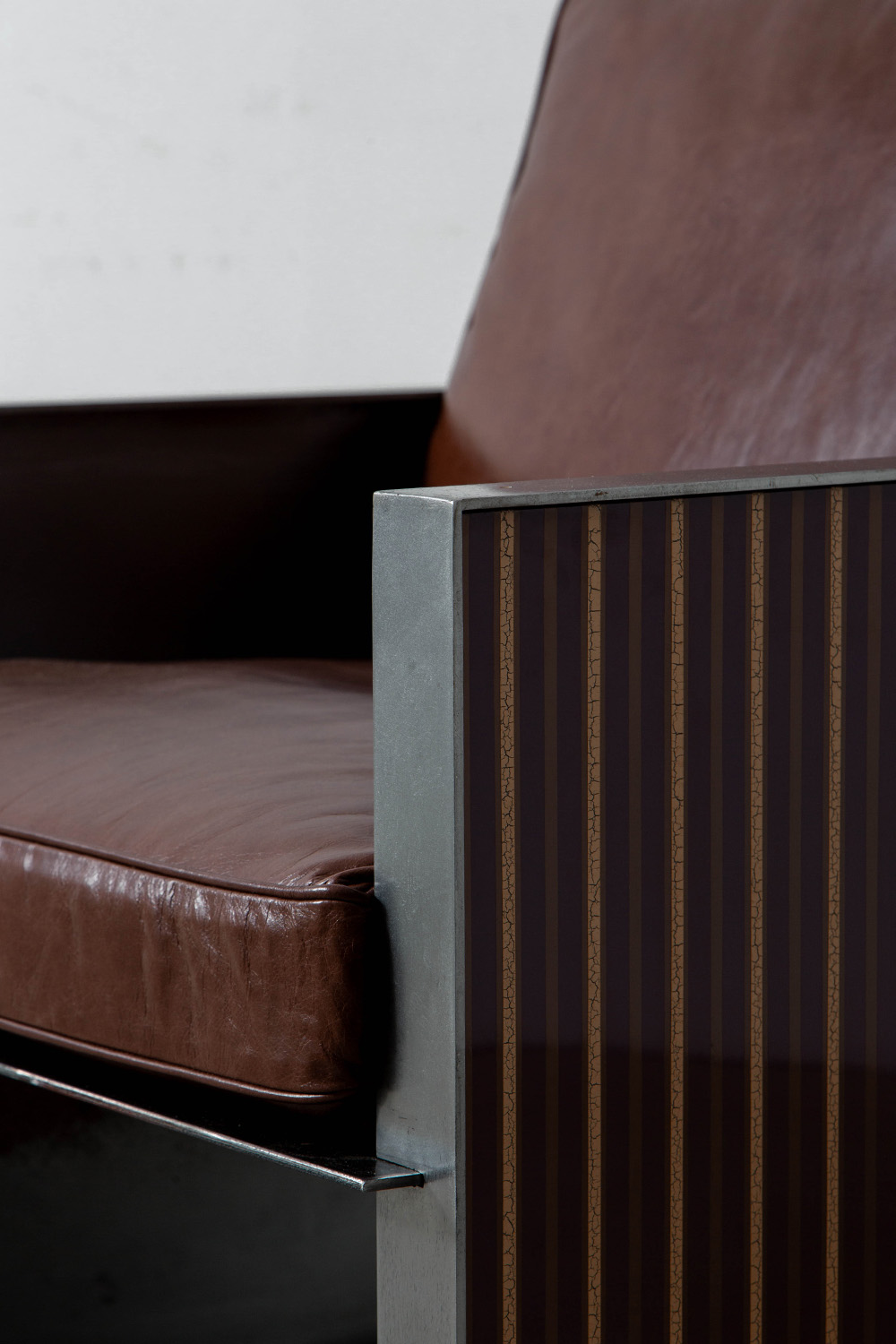 Lounge chair,chair,ラウンジチェア,チェア,pinstripe,soho house,Domhnall Nolan,Makino Arushi Design,漆,Art,アート,stoop,topso,清澄白河,Interior Design,ヴィンテージ,家具,雑貨,インテリア,店舗什器,設計,インテリアデザイン,内装,什器,店舗設計,ギャラリー,デザイナーズ家具,ショールーム