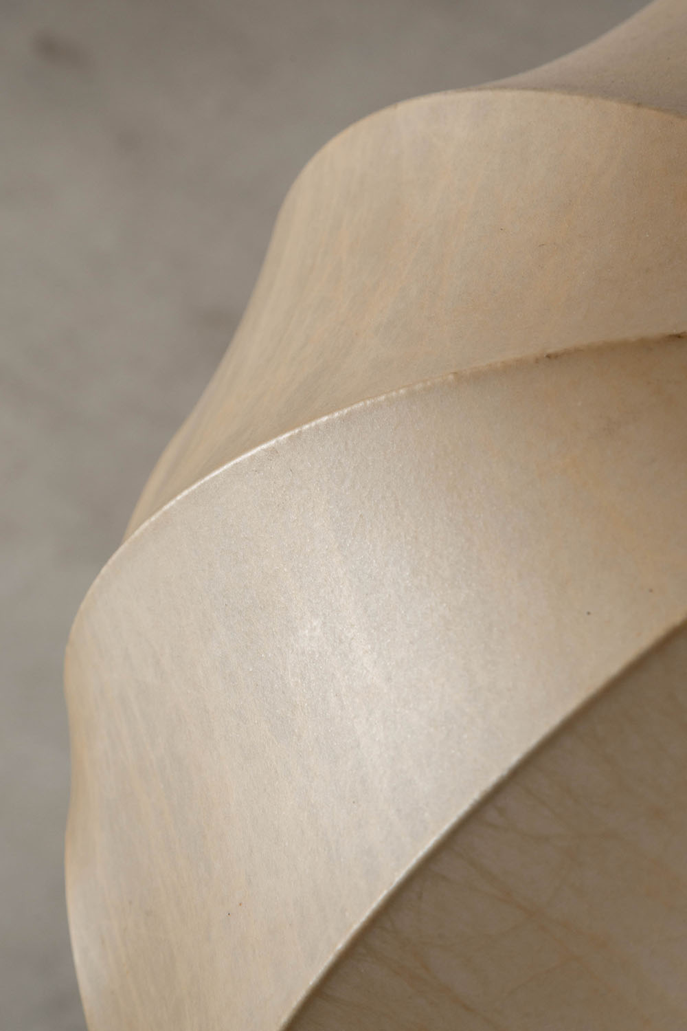 Cocoon Pendant Lamp in Resin and Steel