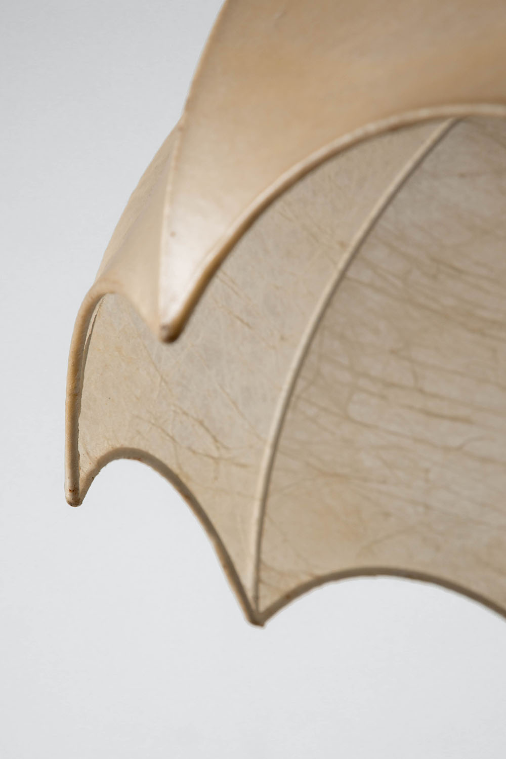 Cocoon Pendant Lamp in Resin and Steel