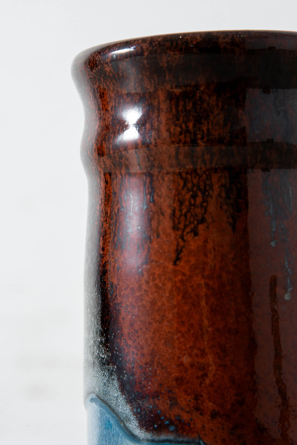Flower Vase in Ceramic