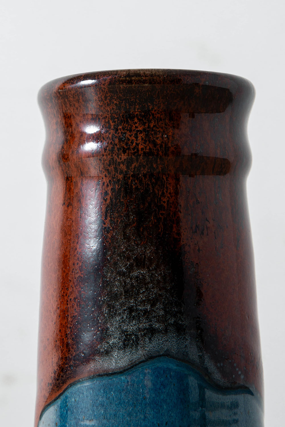 Flower Vase in Ceramic