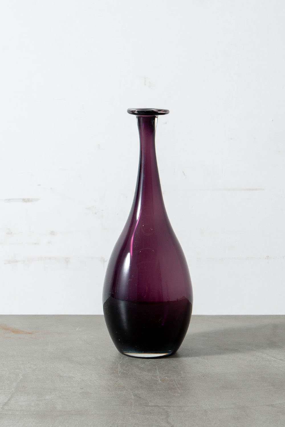 Flower Vase,フラワーベース,France,フランス,清澄白河,Antique,Vintage,Interior Design,stoop,topso,アンティーク,ビンテージ,ヴィンテージ,家具,雑貨,インテリア,店舗什器,設計,インテリアデザイン,内装,什器,店舗設計,ギャラリー,デザイナーズ家具,ショールーム