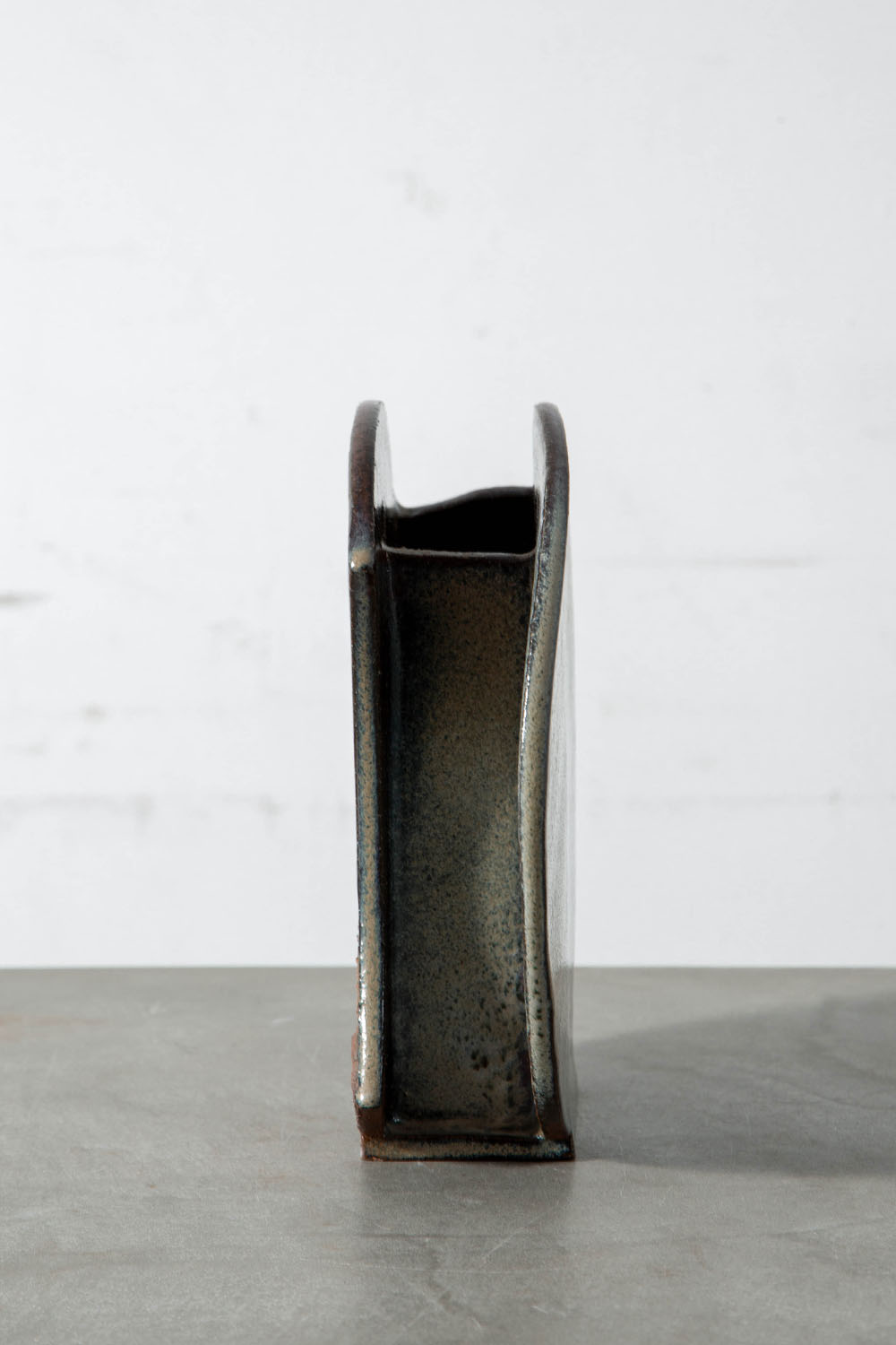 Flower Vase in Ceramic