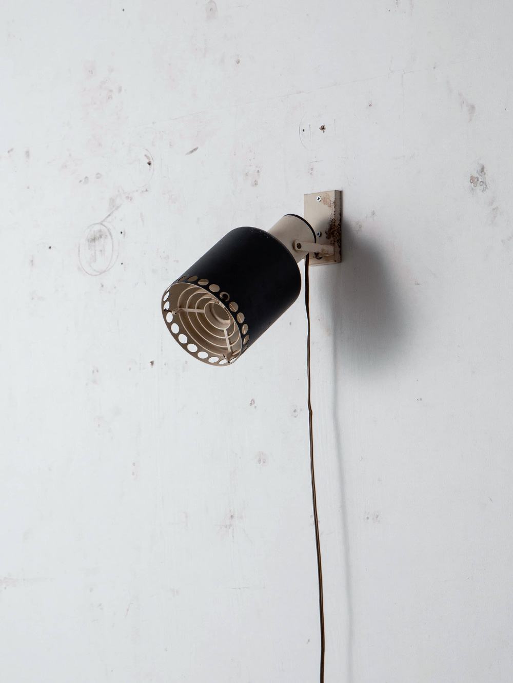 Wall Lamp in Metal