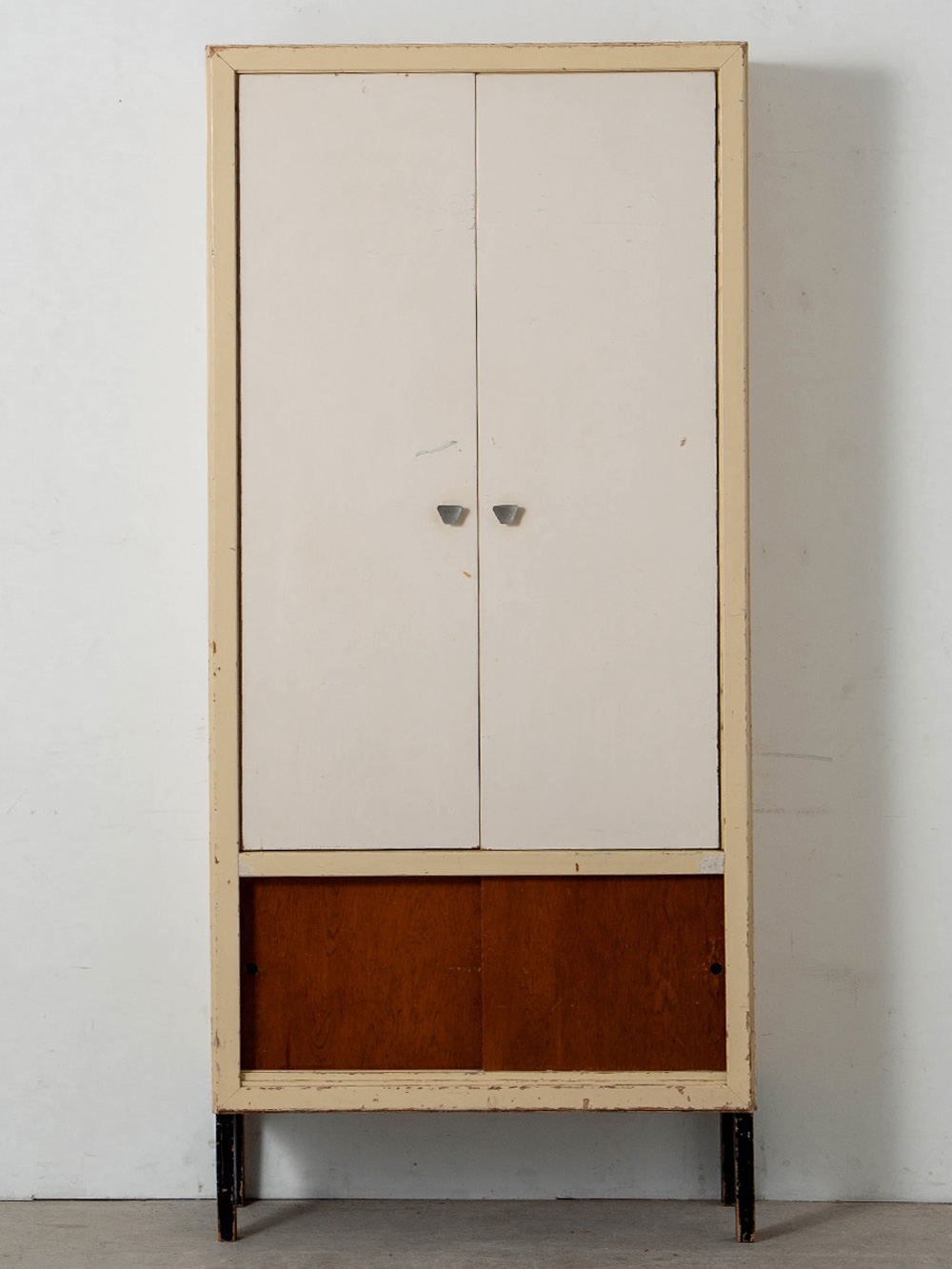 Cabinet in Wood and Steel