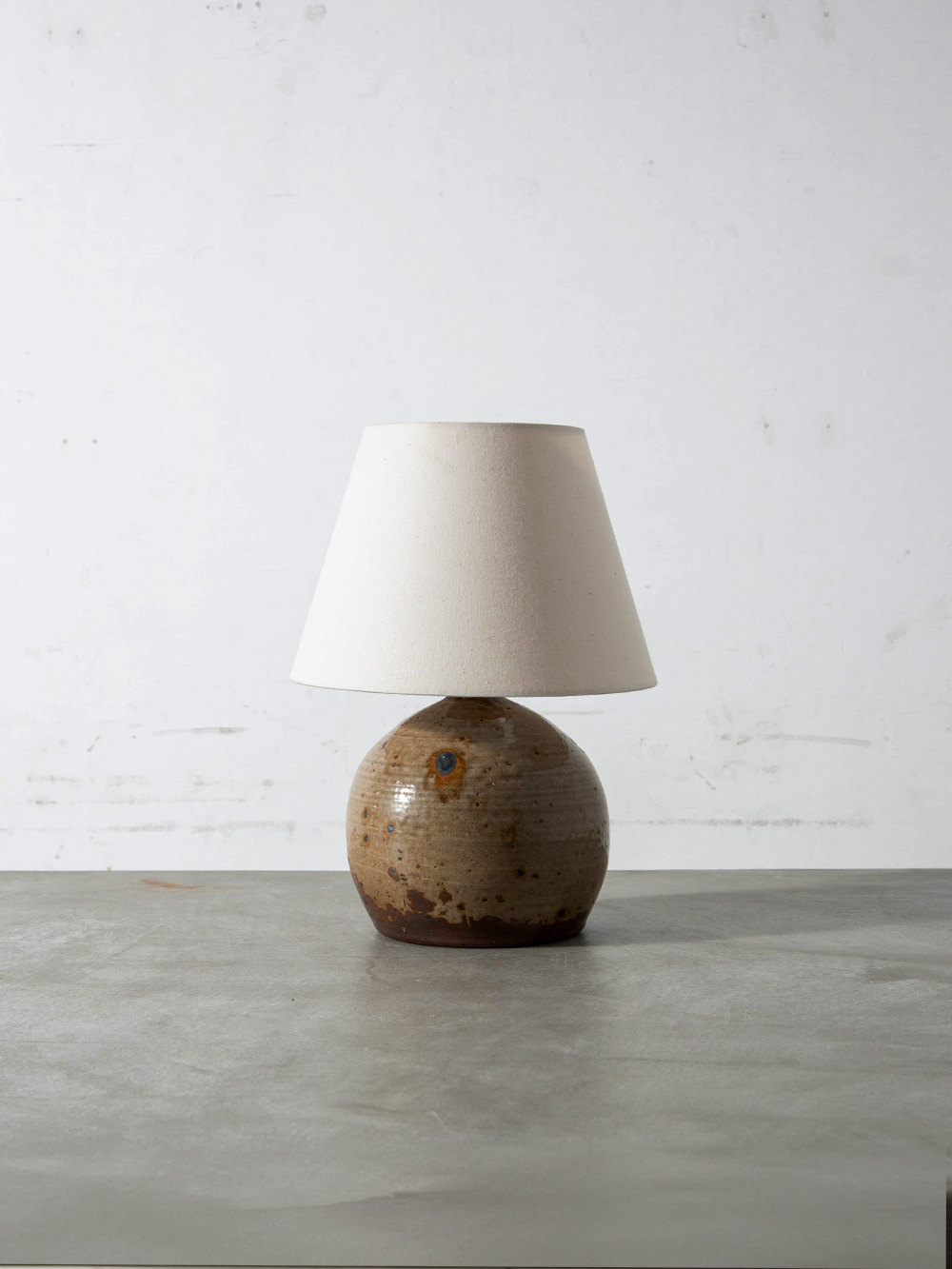 Table Lamp in Ceramic and Fabric
