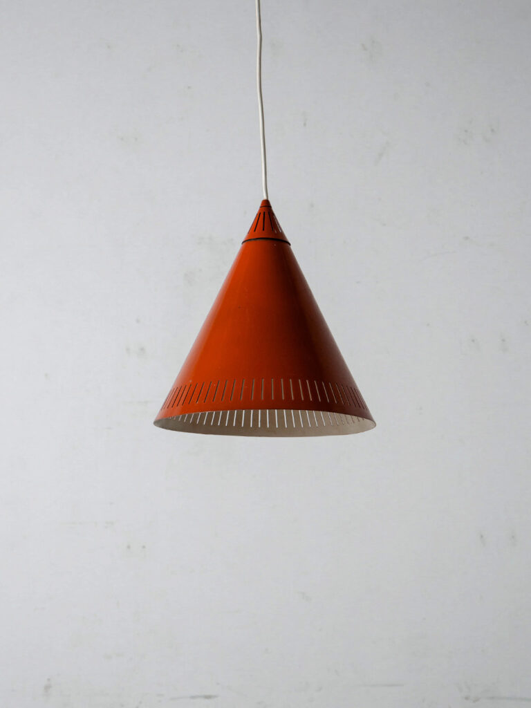 Pendant Lamp in Metal