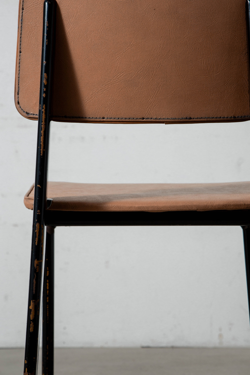 Métropole No.306 Chair,チェア,Jean Prouvé,ジャン・プルーヴェ,France,フランス,清澄白河,Antique,Vintage,Interior Design,stoop,topso,アンティーク,ビンテージ,ヴィンテージ,家具,雑貨,インテリア,店舗什器,設計,インテリアデザイン,内装,什器,店舗設計,ギャラリー,デザイナーズ家具,ショールーム