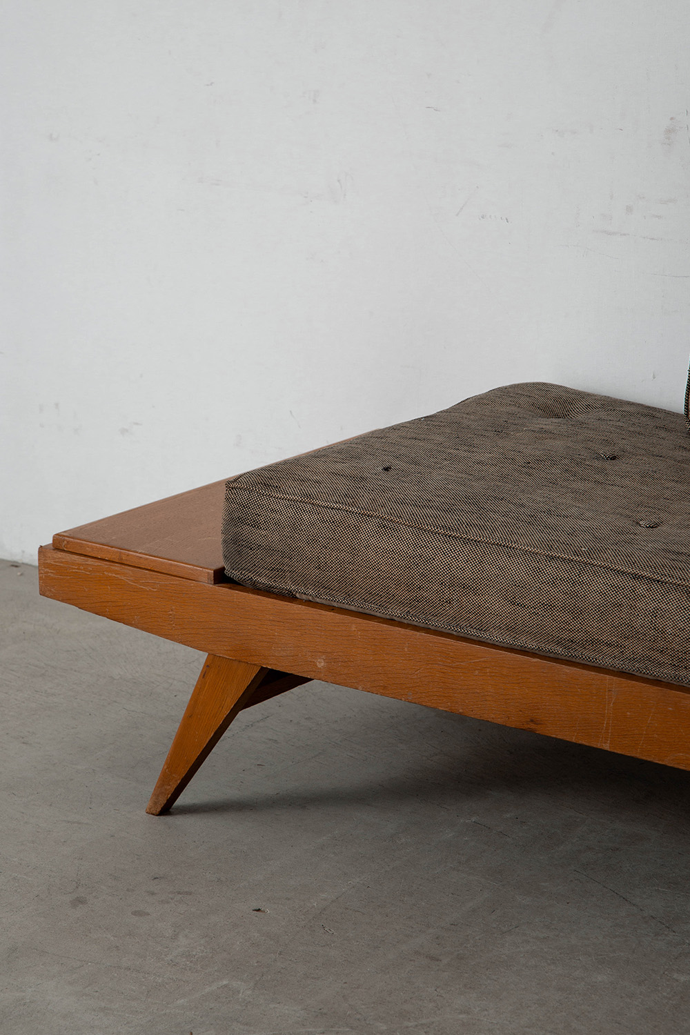 Day Bed by Pierre Guariche for Free Span  in Wood and Fabric