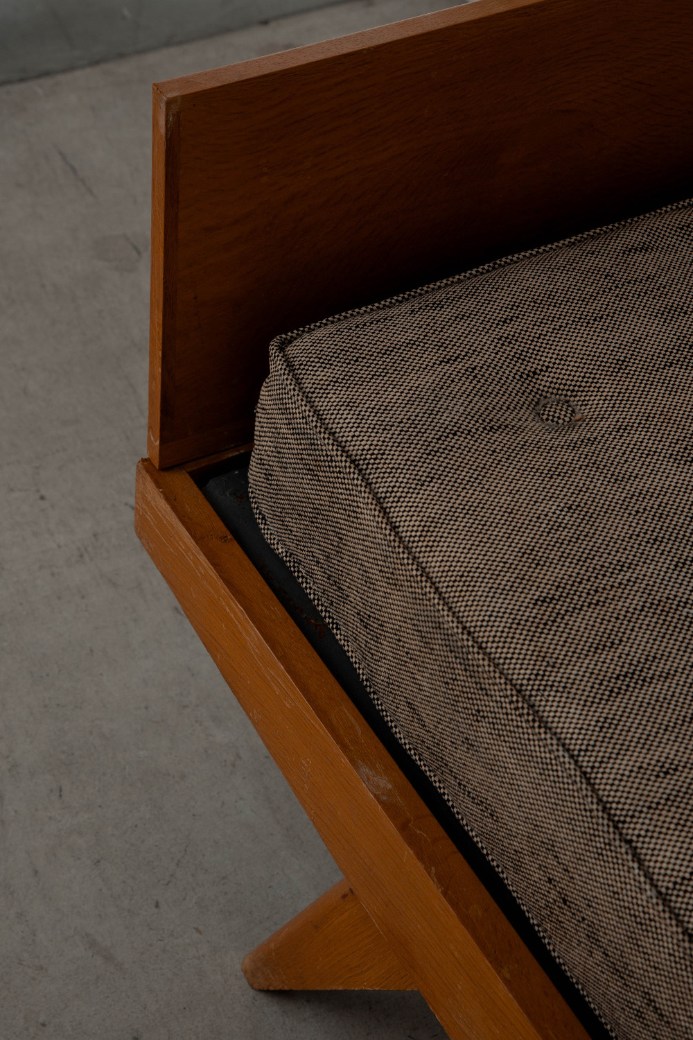 Day Bed by Pierre Guariche for Free Span  in Wood and Fabric