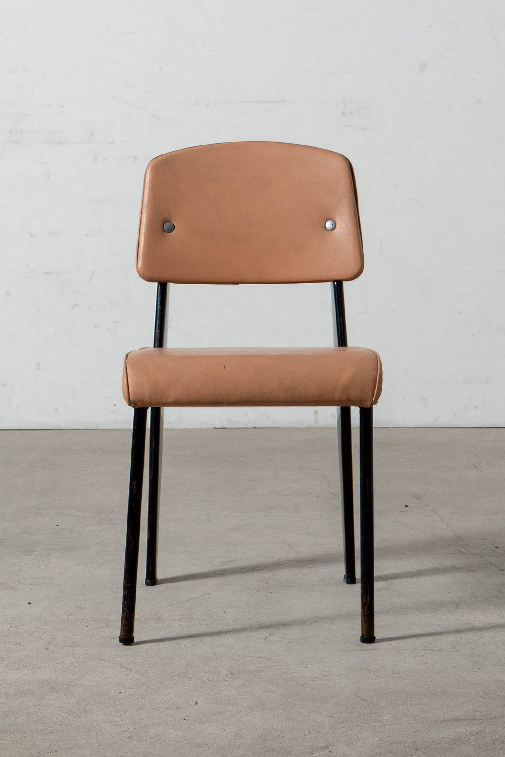 Métropole No.306 Chair,チェア,Jean Prouvé,ジャン・プルーヴェ,France,フランス,清澄白河,Antique,Vintage,Interior Design,stoop,topso,アンティーク,ビンテージ,ヴィンテージ,家具,雑貨,インテリア,店舗什器,設計,インテリアデザイン,内装,什器,店舗設計,ギャラリー,デザイナーズ家具,ショールーム