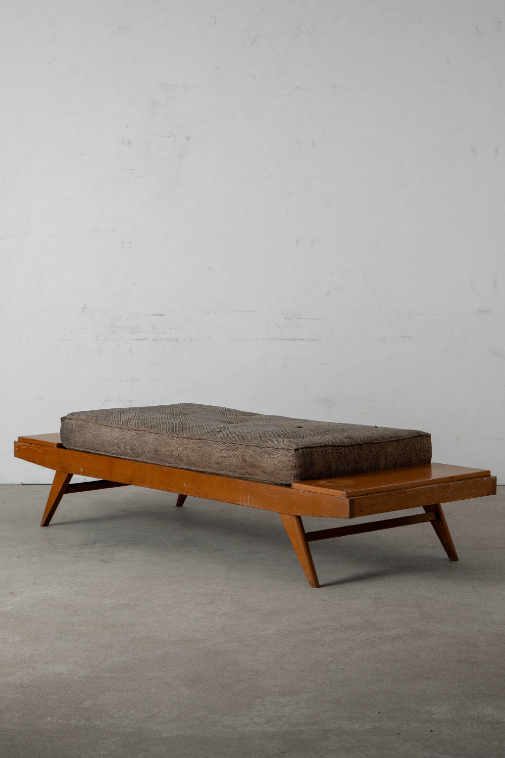 Day Bed by Pierre Guariche for Free Span  in Wood and Fabric
