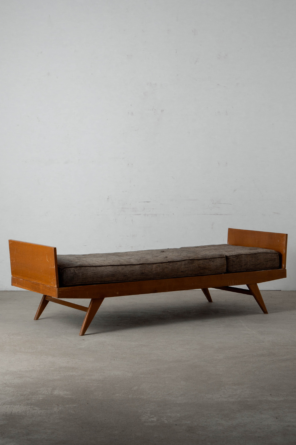 Day Bed by Pierre Guariche for Free Span  in Wood and Fabric