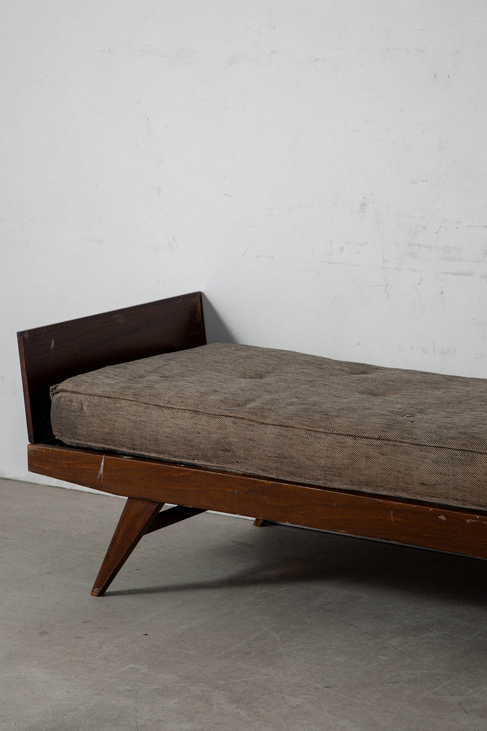 Day Bed by Pierre Guariche for Free Span  in Wood and Fabric
