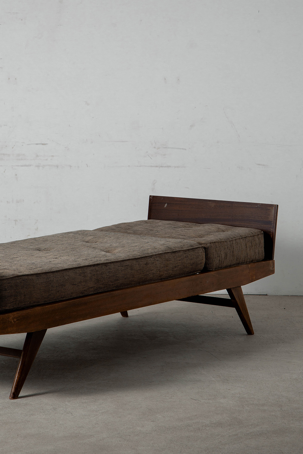 Day Bed by Pierre Guariche for Free Span  in Wood and Fabric