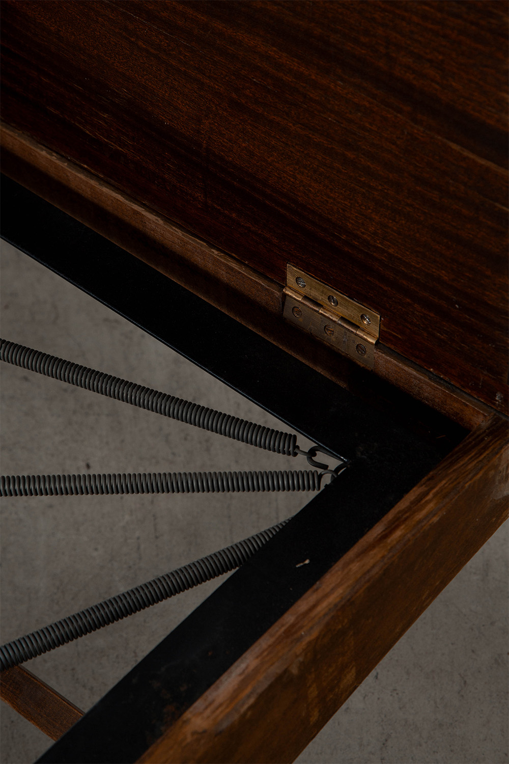 Day Bed by Pierre Guariche for Free Span  in Wood and Fabric