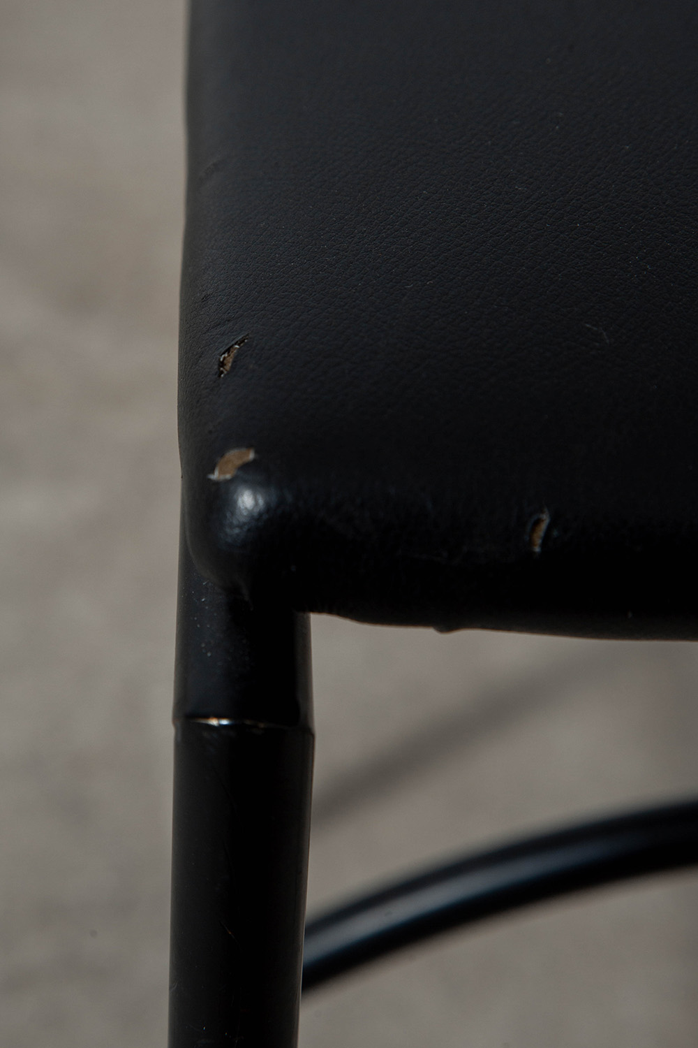 Tokyo Chair by Rodney Kinsman for Bieffeplast in Steel and Leather