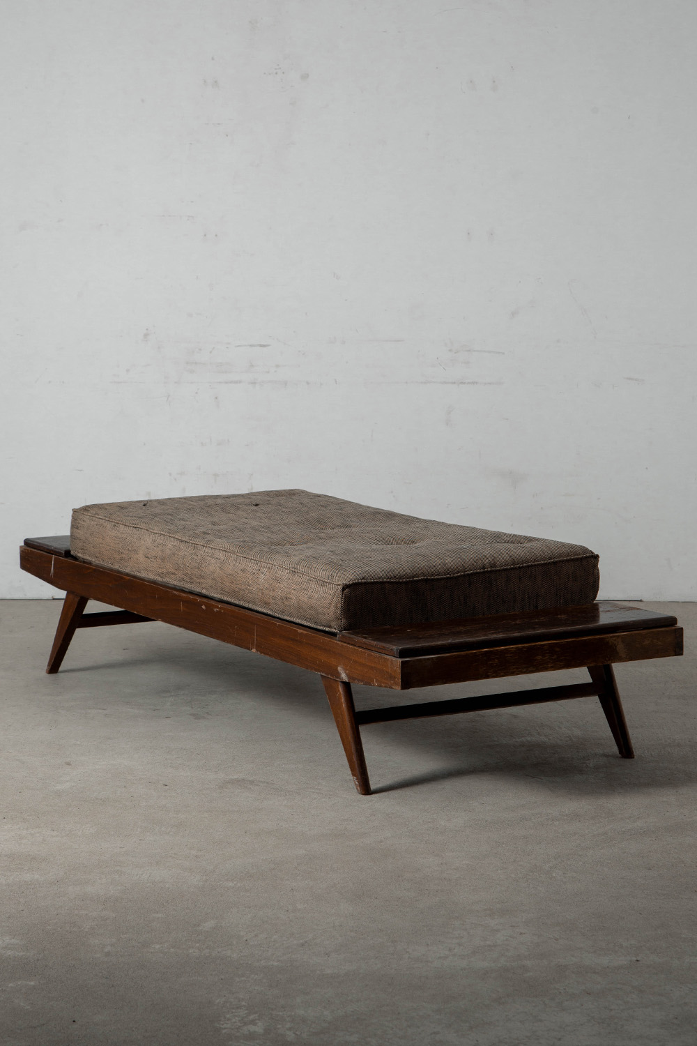 Day Bed by Pierre Guariche for Free Span  in Wood and Fabric