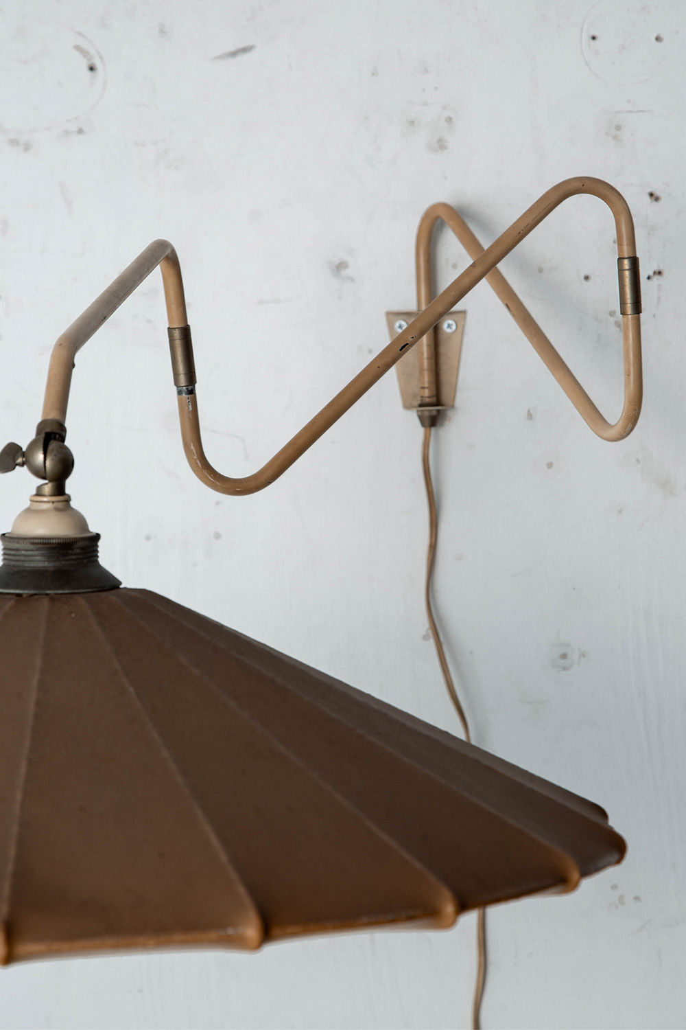 Wall Lamp in Resin and Steel