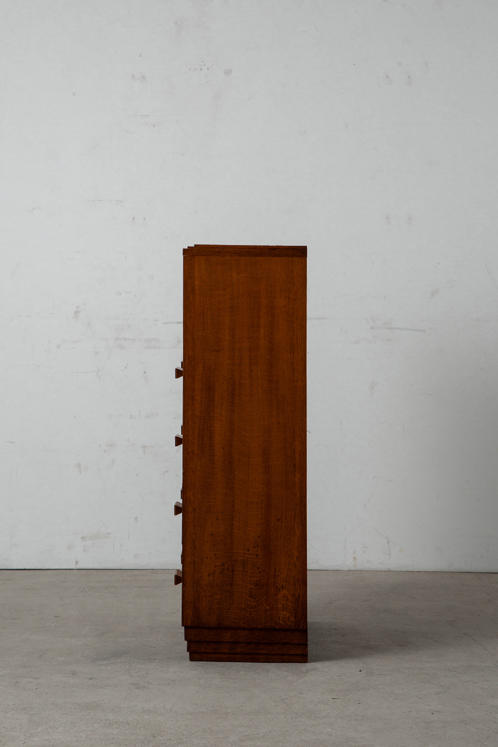 Cabinet in Wood