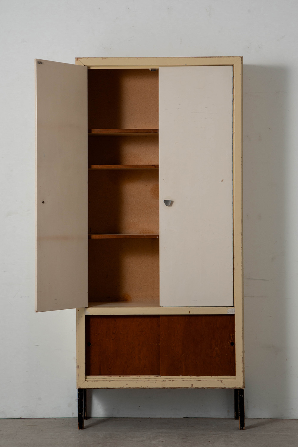Cabinet in Wood and Steel