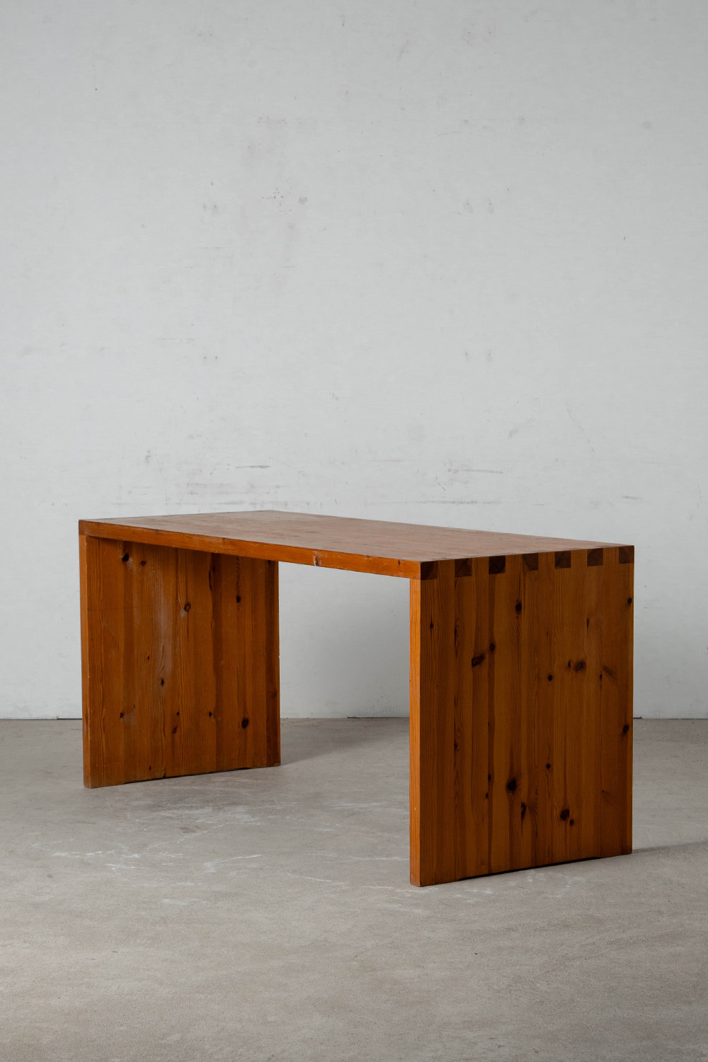 Dining Table in Wood