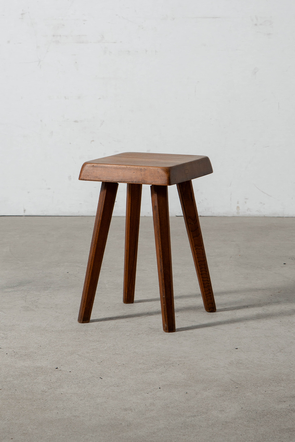 S01 Stool by Pierre Chapo in Wood