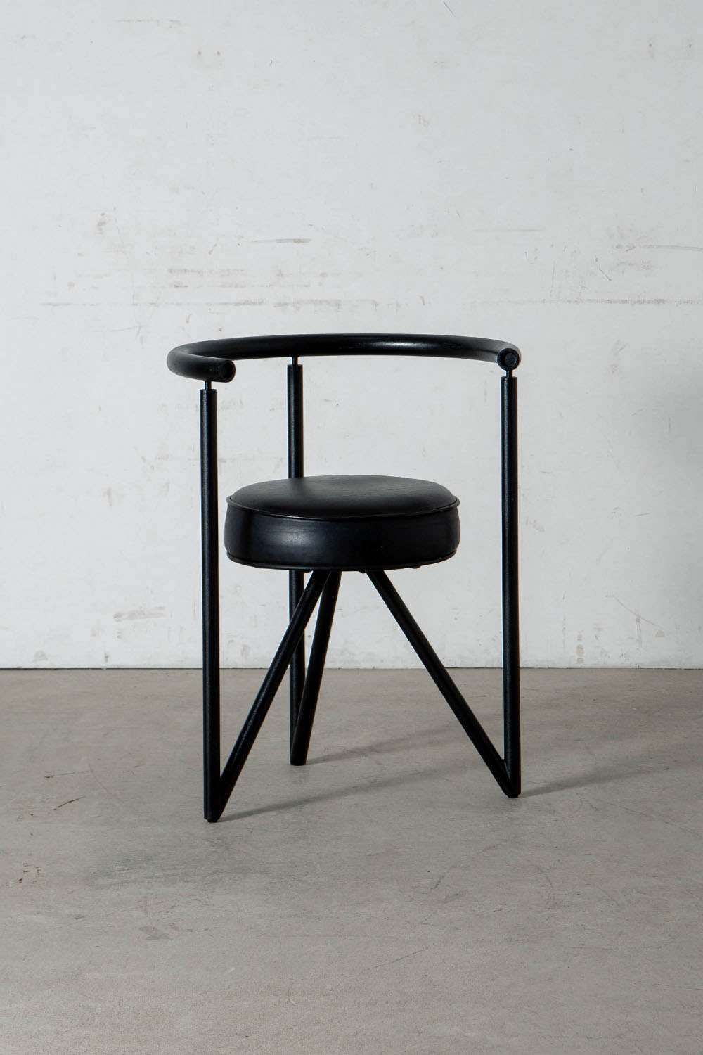 MISS DORN Chair,MISS DORN,Chair,ミス・ドーン,チェア,Philippe Starck,フィリップ・スタルク,Disform,ディスフォーム,Spain,スペイン,France,フランス,清澄白河,Antique,Vintage,Interior Design,stoop,topso,アンティーク,ビンテージ,ヴィンテージ,家具,雑貨,インテリア,店舗什器,設計,インテリアデザイン,内装,什器,店舗設計,ギャラリー,デザイナーズ家具,ショールーム