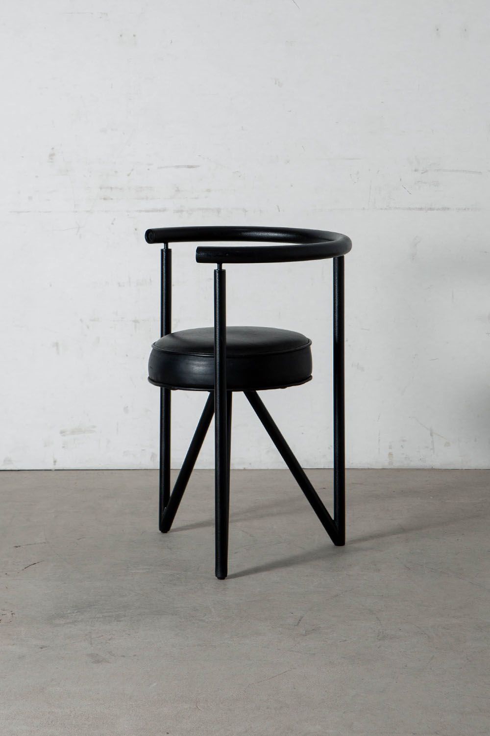 MISS DORN Chair,MISS DORN,Chair,ミス・ドーン,チェア,Philippe Starck,フィリップ・スタルク,Disform,ディスフォーム,Spain,スペイン,France,フランス,清澄白河,Antique,Vintage,Interior Design,stoop,topso,アンティーク,ビンテージ,ヴィンテージ,家具,雑貨,インテリア,店舗什器,設計,インテリアデザイン,内装,什器,店舗設計,ギャラリー,デザイナーズ家具,ショールーム