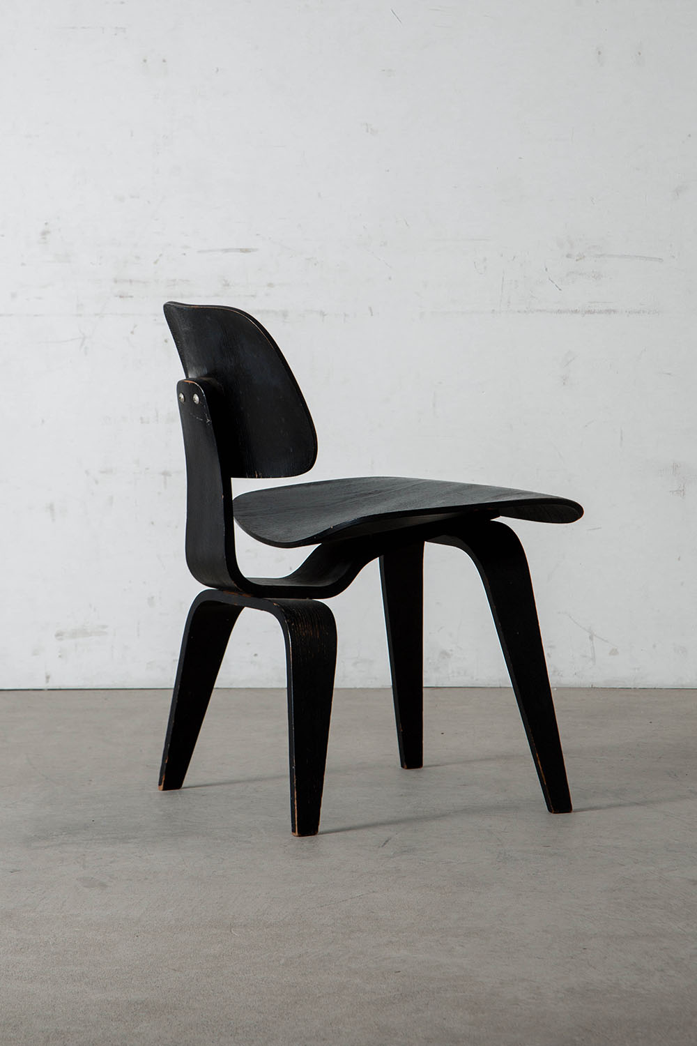 DCW Chair,Charles & Ray Eames,チャールズ＆レイ・イームズ,Evans Products,エヴァンズ・プロダクツ,America,アメリカ,清澄白河,Antique,Vintage,Interior Design,stoop,topso,アンティーク,ビンテージ,ヴィンテージ,家具,雑貨,インテリア,店舗什器,設計,インテリアデザイン,内装,什器,店舗設計,ギャラリー,デザイナーズ家具,ショールーム
